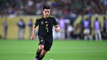 Gilberto Mora of Mexico during the Quarter Finals match between Mexico (Mexican National team) and Saudi Arabia as part of the 2025 CONCACAF Gold Cup at State Farm Stadium, on June 28, 2025 on Glendale, Phoenix Arizona, United States.