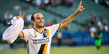 En dos ocasiones el exjugador del LA Galaxy fue nombrado MVP, la más reciente se dio en el triunfo del combinado de estrellas ante el Bayern Múnich.