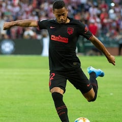 Simeone y su idilio con los laterales izquierdos brasileños