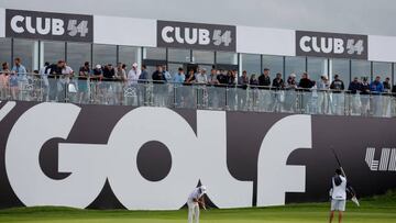 ST ALBANS, ENGLAND - JUNE 09: Pablo Larrazabal of Cleeks GC on the 18th green during day one of the LIV Golf Invitational - London at The Centurion Club on June 09, 2022 in St Albans, England. (Photo by John Phillips/LIV Golf/Getty Images)