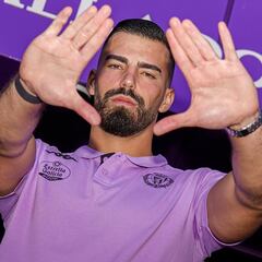 “Colo Colo es un club grande e histórico de Chile... A Arturo Vidal lo miraba por TV, era un animal del trabajo”