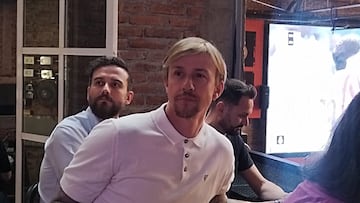 Con Guti como invitado, México disfrutó el Derby de Madrid