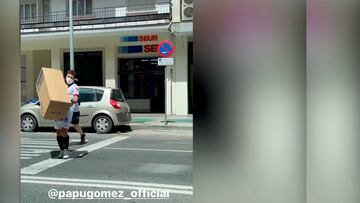 Ocampos se ríe del Papu por entrar a un local con su uniforme