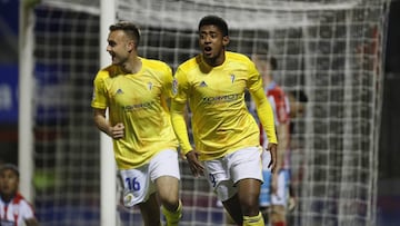 Alerta en el Cádiz: se queda sin delanteros el 30 de junio