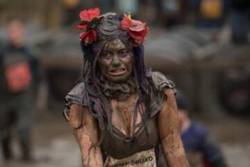 La carrera Tough Guy, se celebra desde 1987 en Inglaterra y desafía a sus participantes a recorrer 15km llenos de los obstáculos, donde hasta los más expertos se quedan en el camino. 