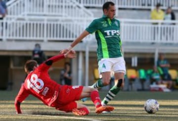 Santiago Wanderers venció por la cuenta mínima con anotación de Roberto Gutiérrez en la segunda parte del complemento.