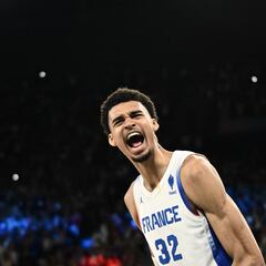 How tall is Victor Wembanyama? Wingspan, height, weight...