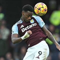 Arsenal y Chelsea preguntan por Jhon Durán