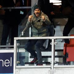 Ryan Reynolds’ Wrexham AFC ties Sheffield United 3-3!