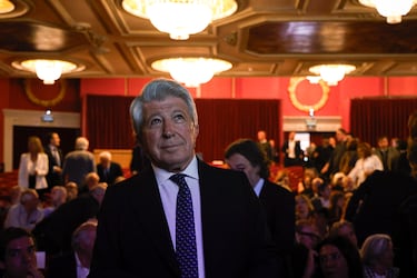 El cine español se rinde y celebra a Enrique Cerezo