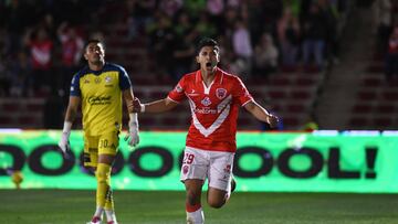    Angel Zaldivar celebrates his goal 4-2 of Juarez  during the 7th round match between FC Juarez and Puebla  as part of the Torneo Clausura 2024 Liga BBVA MX at Olimpico Benito Juarez Stadium on March 23, 2024 in Ciudad Juarez, Chihuahua, Mexico.