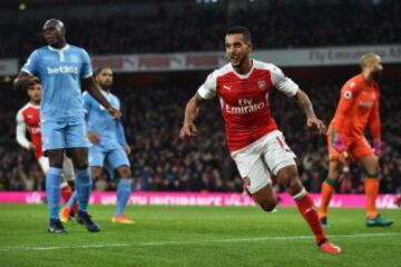 En octava posición está el jugador del Arsenal, Theo Walcott (32,7 km/h)