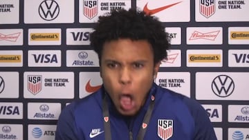 Sólo su reacción ya causa dolor: el incidente de McKennie en mitad de la zona mixta