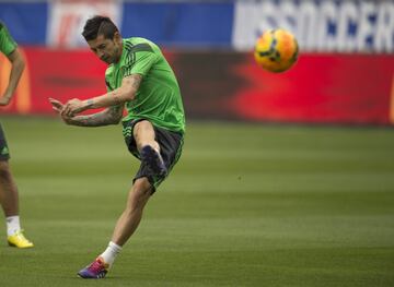Otro lateral derecho en esta lista. El defensa de Cruz Azul fue llamado durante el proceso de Miguel Herrera de cara el Mundial de Brasil. Este fue otro experimento fallido. Chávez jugó un partido y no recibió más oportunidades.