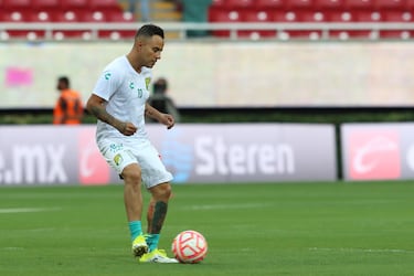 Cinco futbolistas mexicanos que se han perdido un Mundial