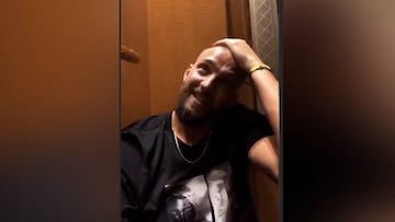 Jugadores de los Memphis Grizzlies se quedan atorados en un elevador