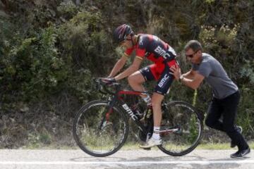 El ciclista español del equipo BMC,Samuel Sánchez, durante la decimo tercera etapa de la Vuelta Ciclista a España, que ha partido de Calatayud y ha terminado en Tarazona, con un recorrido de 177 kilómetros.