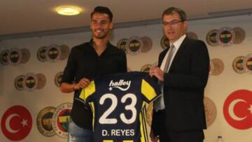 Diego Reyes es presentado en el Fenerbahce de Turquía