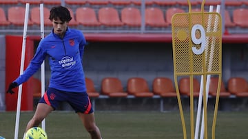 Jo&atilde;o F&eacute;lix, en el entrenamiento del Atl&eacute;tico.