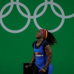 COC recibe medalla olímpica de Ubaldina Valoyes