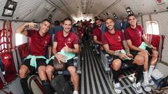 Cristiano, capit&aacute;n portugu&eacute;s, ocup&oacute; la primera fila del avi&oacute;n militar, junto a Moutinho, Quaresma y Pepe.