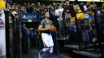 Stephen Curry en un partido de los Warriors.