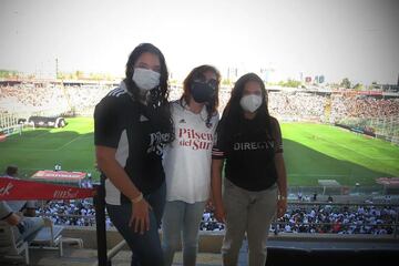 La ministra Orellana (a la derecha de la foto), junto a Javiera García (nueva representante del CSyD en Blanco y Negro) y Patricia Muñoz (defensora de la Niñez)