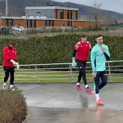 El otro Simón ya se entrena con el meta internacional