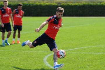 Alexis Sánchez y su alegría en la última sesión de entrenamientos del Arsenal.