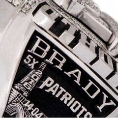 Anillo del Super Bowl LI de Tom Brady supera los 340 mil dólares