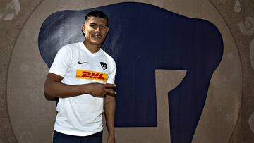 El técnico de la selección observó el juego amistoso entre Pumas y México Sub 20 y aseguró que considera para el ‘Tri’ a Jesús Gallardo como a otros jóvenes mexicanos.