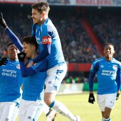 Arias nivel top previo a Rusia, tercer gol en el año con PSV