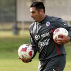 Roja Sub 17: Nelson Tapia es el nuevo preparador de arqueros