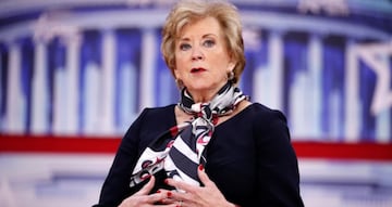 El momento estelar en la WWE de Linda McMahon, futura Secretaria del Departamento de Educación de Donald Trump