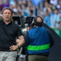 Eusebio pierde crédito y ya está en el alambre