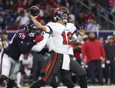 How old are the top NFL players? Tom Brady, Aaron Rodgers, Patrick Mahomes, Baker Mayfield