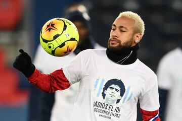 As¨ª han sido los emotivos minutos de silencio del deporte por la muerte de Maradona