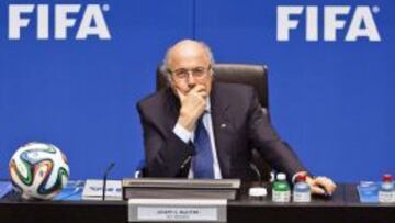 La FIFA matiza a Blatter: "Se refería a la época, no al país"