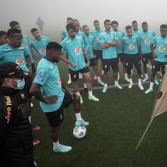 Motín en Brasil con Casemiro a la cabeza