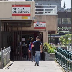 Datos del paro en España: descenso récord del desempleo tras el fin del estado de alarma
