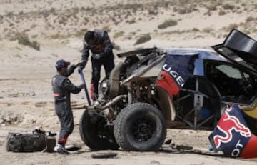 Octava etapa, Salta-Belén.  El coche del piloto francés Sebastien Loeb.