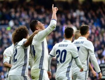 Casemiro celebra el quinto gol.