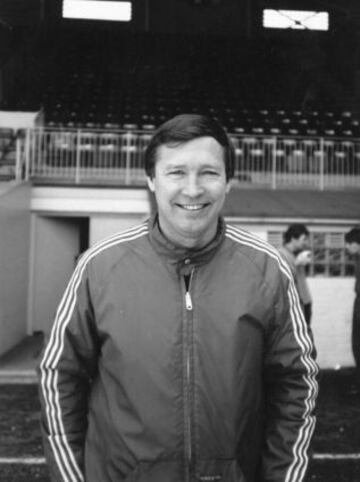 En el verano de 1978 se convirtió en el nuevo entrenador del Aberdeen en sustitución de Billy McNeill, quien había sido contratado por el Celtic. El Aberdeen era uno de los equipos más importantes de Escocia .