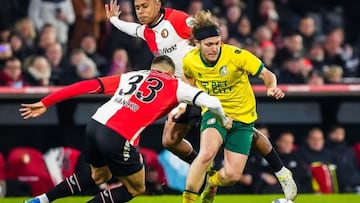 Halilovic, en De Kuip jugando contra el Feyenoord. (Halilovic instagram).