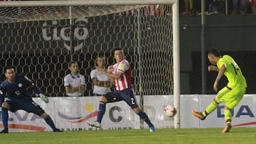 Venezuela fue goleado por Colombia y buscará recuperarse cuando se mida a Paraguay en Mérida. Sigue el encuentro en USA creando tu cuenta de Fanatiz.