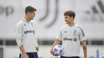 Morata y Dybala, en un entrenamiento de la Juventus.