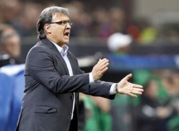 Partido Champions League, grupo H. Milán-Barcelona. Tata Martino.