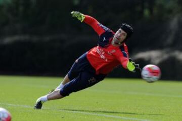 Alexis Sánchez y su alegría en la última sesión de entrenamientos del Arsenal.