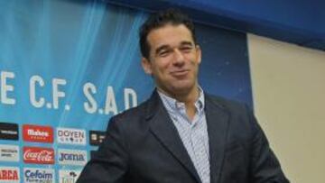 "Nuestros fichajes van a ser Pedro León y Gavilán"