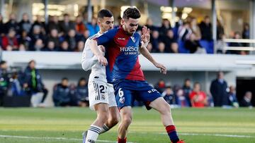 Moi G&oacute;mez frente al Real Madrid. 